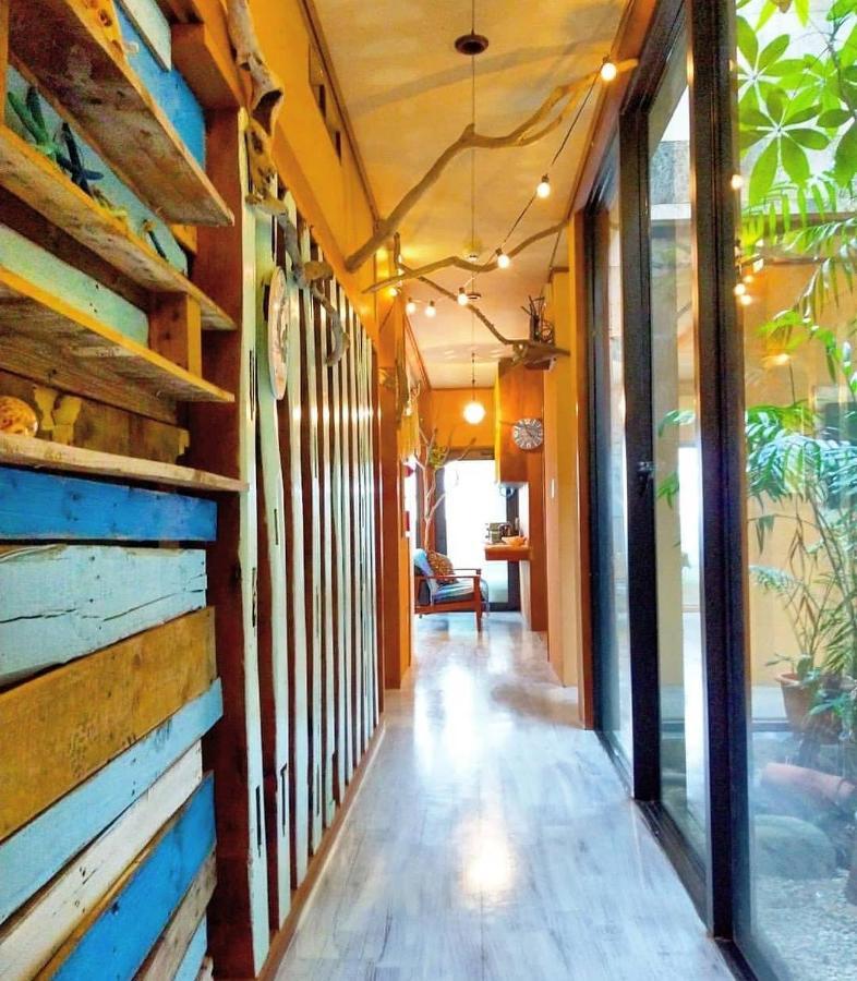 Guest House Holoholo Ishigakijima Ishigaki  Exterior foto