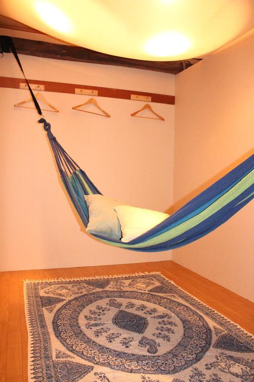 Guest House Holoholo Ishigakijima Ishigaki  Exterior foto